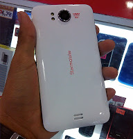 Starmobile Diamond V3 Back