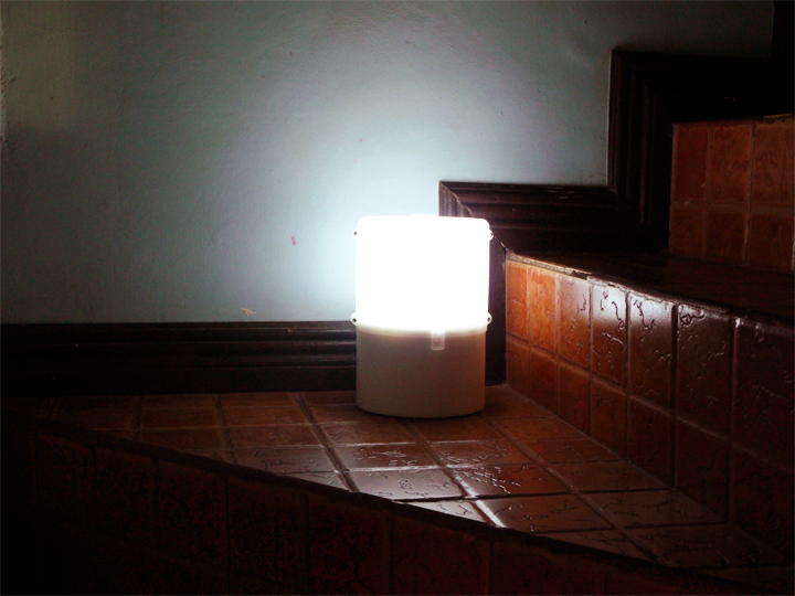 Pinoy Startup SALt Creates Salt Powered Lamp