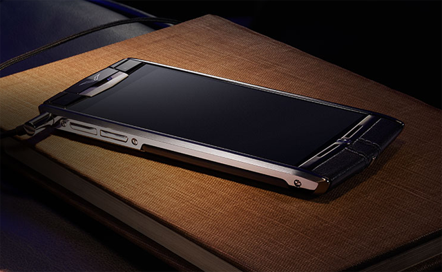 Vertu Signature Touch