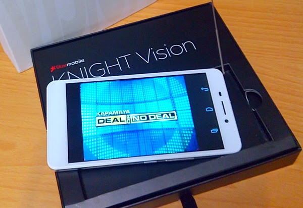 Starmobile Knight Vision showing digital TV
