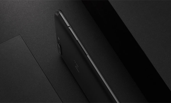 The OnePlus 5 is very thin!