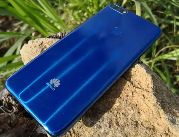Huawei-Nova-2-Lite-GLOSSY.jpg.webp