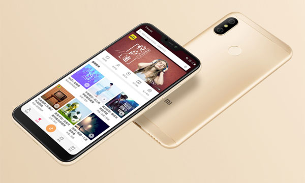 Xiaomi Redmi 6 Pro in gold.