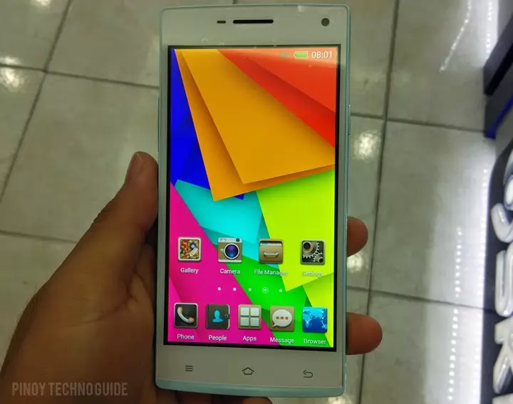 Hands On with the SKK Prime: 5-Inch Dual Core Smartphone for ₱2,999