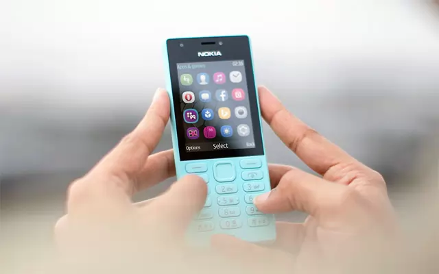 Microsoft Introduces Nokia 216 Feature Phone with Front camera Flash