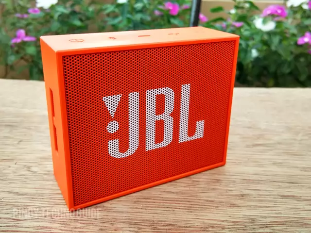 JBL Go Review: Portable Design, Good Quality Sound & Long-lasting Battery