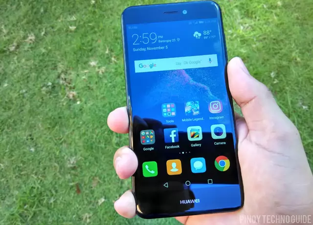 Hands on with the Huawei GR3 2017 smartphone.