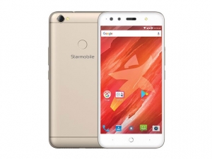 The Starmobile Up Selfie smartphone.