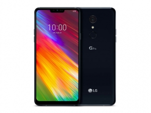 The LG G7 Fit smartphone.