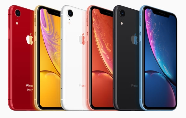 Color options for the iPhone XR.