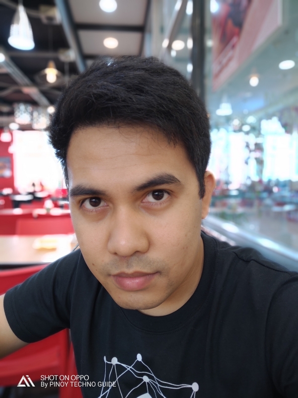 OPPO R17 Pro sample selfie