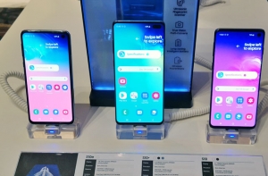 The Samsung Galaxy S10e, S10+ and S10.