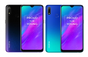 Meet the Realme 3 smartphone in dynamic black and radiant blue colors!