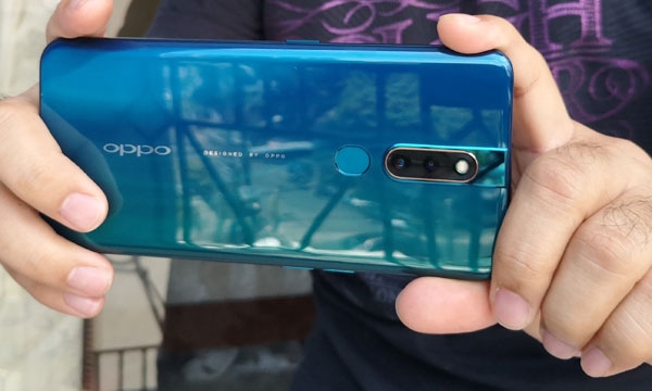 48+5 MP dual rear cameras of the OPPO F11 Pro.