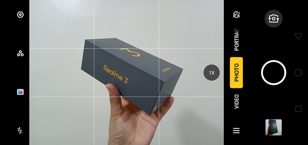 Camera UI of the Realme 3.