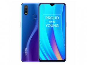 The Realme 3 Pro smartphone in Nitro Blue color.