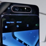 Take a look at the triple cameras of the Samsung Galaxy A80!