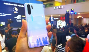 Meet the Huawei P30 Pro!