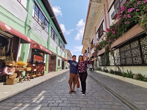 Calle Crisologo by Huawei P30 Pro (Ultra-wide).