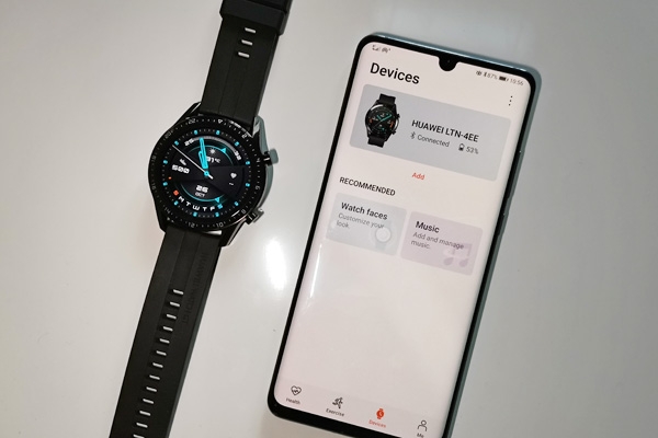 Huawei Watch GT 2 paired with Huawei P30 Pro.