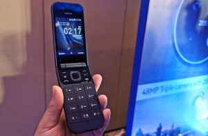 The Nokia 2720 Flip Phone