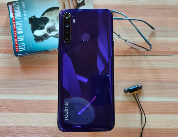 Realme 5 back