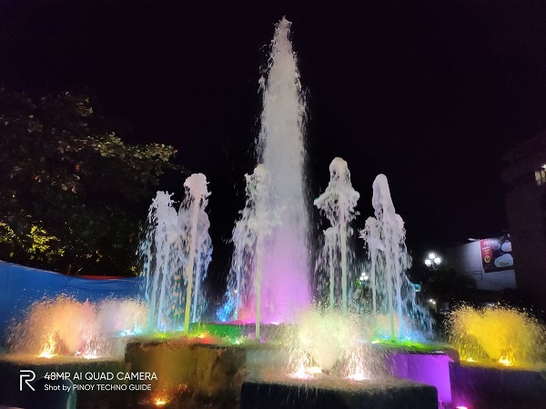 Water fountain by Realme 5 Pro.