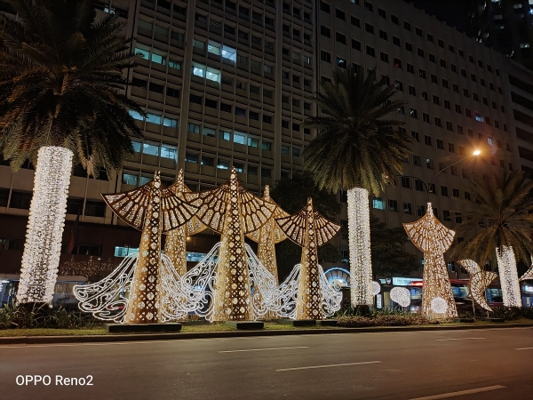 Ayala Avenue by OPPO Reno2 with Night mode.