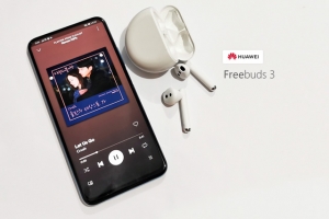 Listening to a K-Drama OST with the Huawei Freebuds 3!
