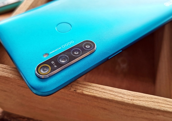 Realme 5i cameras