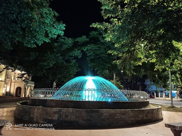 realme 6 sample picture (water fountain, normal mode)