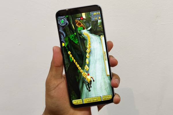 Temple Run 2 running at 120 FPS on the realme X3 SuperZoom.