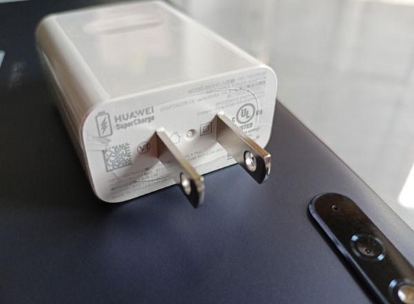 Huawei-MatePad-charger