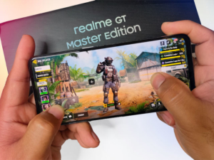 Let's play Call of Duty Mobile on the realme GT Master Edition!