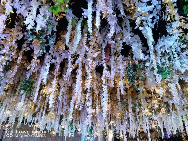 Wedding decoration with night mode | Huawei nova 8