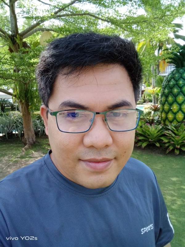 vivo Y02s sample selfie