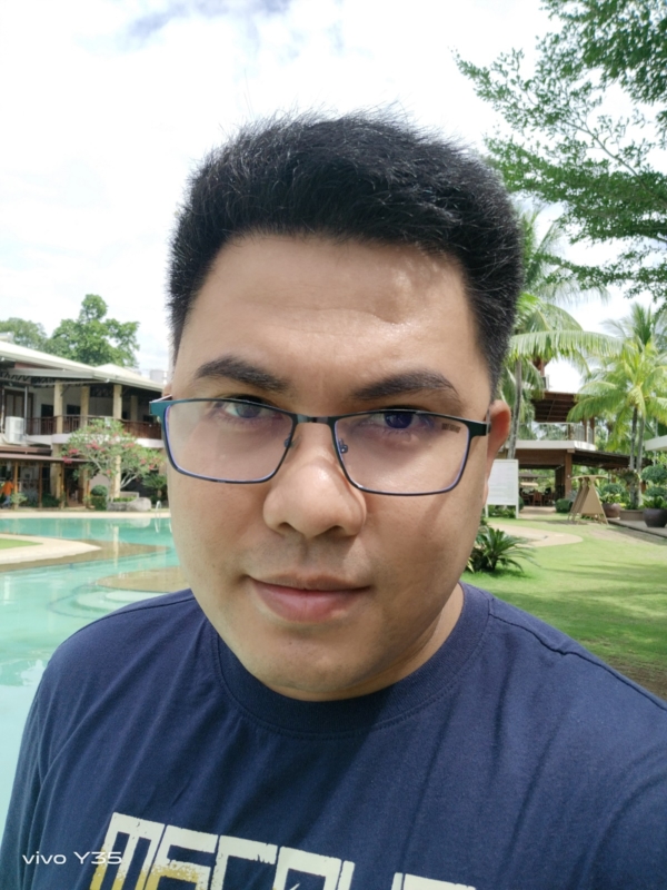 vivo Y35 sample selfie (16MP front camera)