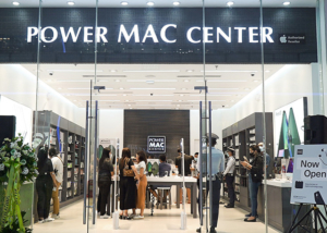 A newly open Power Mac Center.