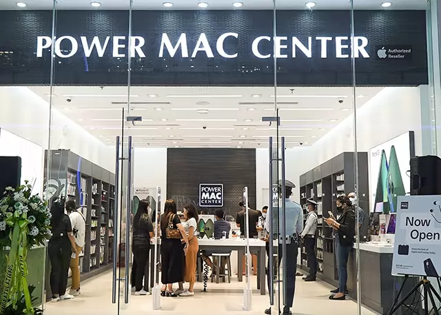 A newly open Power Mac Center.