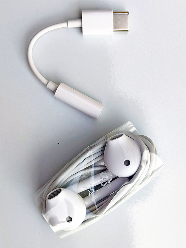 Earphones and adaptor