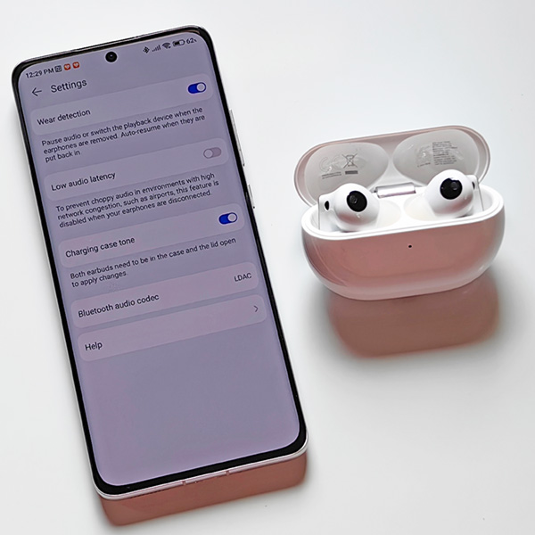 LDAC audio codec enabled with the HUAWEI FreeBuds Pro 3.