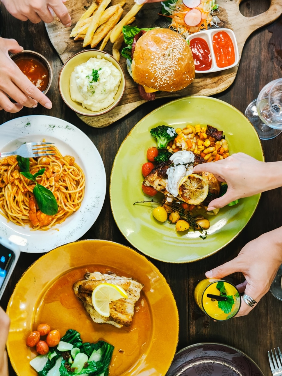 How to Capture Photos Like a Pro During Your Holiday Travels with the ...