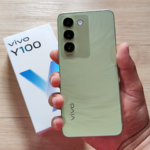 Hands-on with the vivo Y100 smartphone.