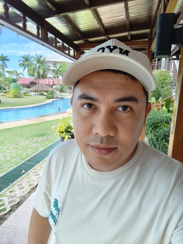 realme 14 5G sample selfie