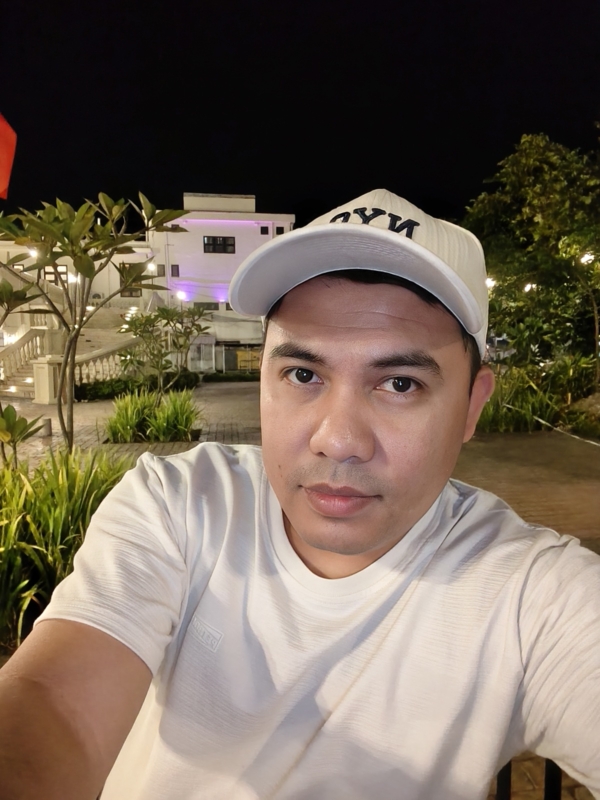 realme 14 5G sample selfie