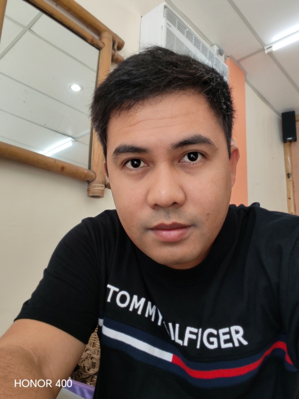 HONOR 400 5G sample selfie