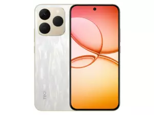 The realme 15T 5G smartphone in Flowing Silver color.