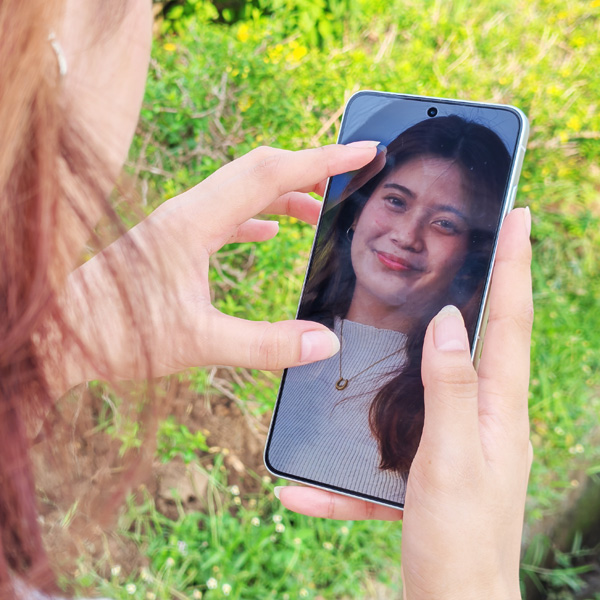 vivo X300 Ultra display brightness outdoor