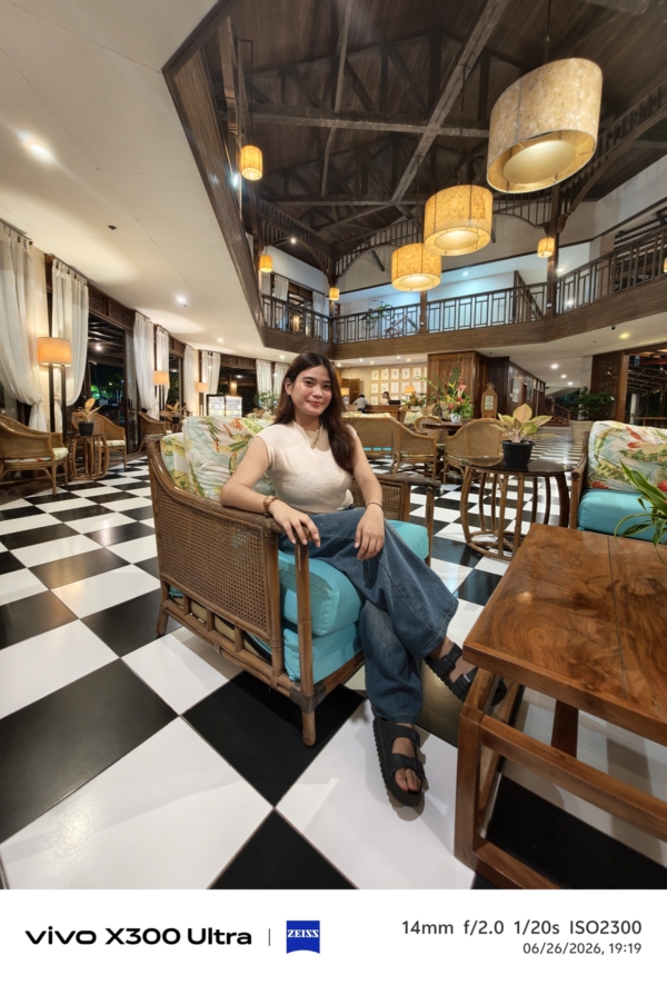vivo-X300-Ultra-sample-picture-ultrawide-indoor